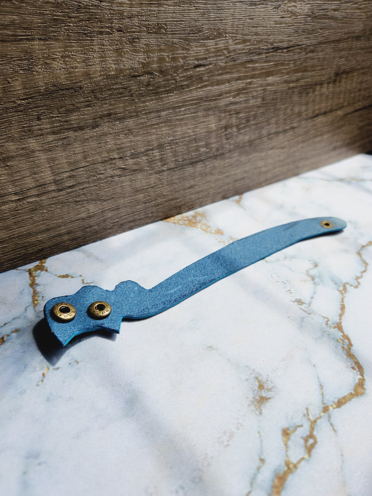 Blue cat leather bracelet